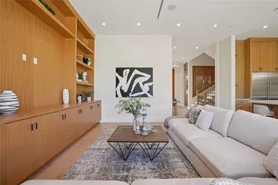 17354 Toquet Drive, Encino, CA 91316 - Photo 15