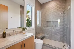 17354 Toquet Dr, Encino, CA 91316 - Photo 59