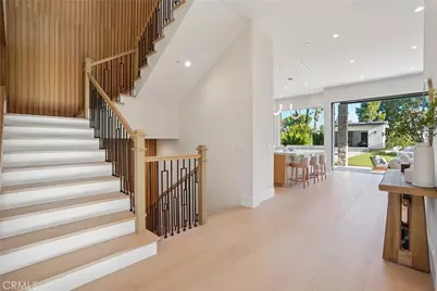 17354 Toquet Drive, Encino, CA 91316 - Photo 3