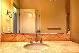 706 S Pacific Coast, Redondo Beach, CA 90277 - Photo 55