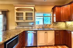 706 S Pacific Coast, Redondo Beach, CA 90277 - Photo 27