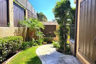 706 S Pacific Coast, Redondo Beach, CA 90277 - Photo 67