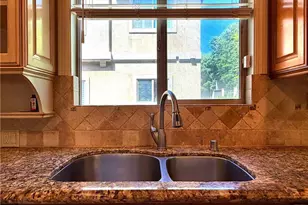 706 S Pacific Coast, Redondo Beach, CA 90277 - Photo 29