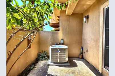 706 S Pacific Coast, Redondo Beach, CA 90277 - Photo 11