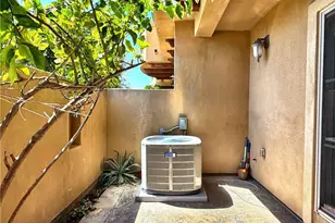 706 S Pacific Coast, Redondo Beach, CA 90277 - Photo 19