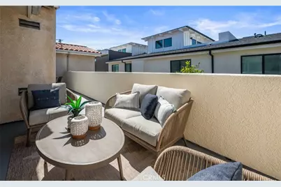 1833 11th Street #B, Manhattan Beach, CA 90266 - Photo 27