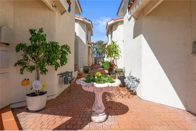 1833 11th Street #B, Manhattan Beach, CA 90266 - Photo 29