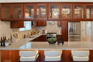 877 N Oakland, Pasadena, CA 91104 - Photo 13