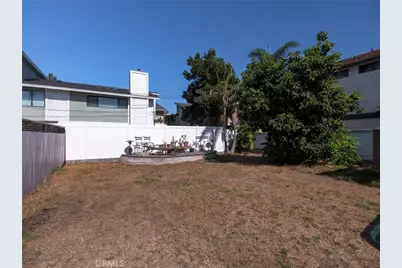 426 N Gertruda Avenue, Redondo Beach, CA 90277 - Photo 31
