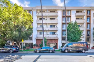 533 S St Andrews Pl, Los Angeles, CA 90020 - Photo 1