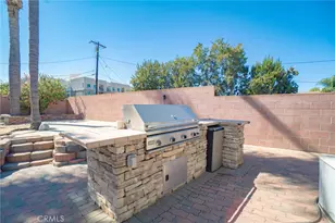 2430 W 239th St, Torrance, CA 90501 - Photo 31
