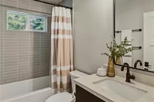 4248 McLaughlin Ave, Los Angeles, CA 90066 - Photo 13