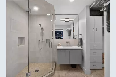 737 Esplanade, Redondo Beach, CA 90277 - Photo 43