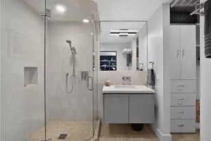 737 Esplanade, Redondo Beach, CA 90277 - Photo 43