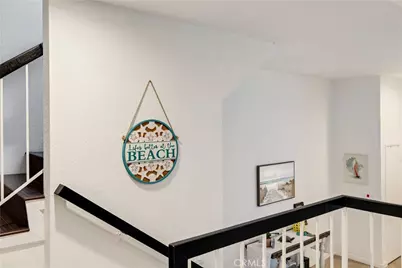 255 Valley, Hermosa Beach, CA 90254 - Photo 15