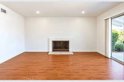 16827 S Raymond Avenue, Gardena, CA 90247 - Photo 5