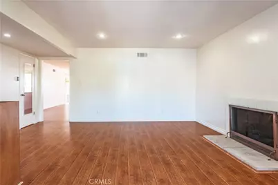 16827 S Raymond Avenue, Gardena, CA 90247 - Photo 7