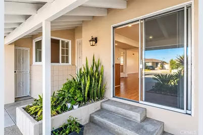 16827 S Raymond Avenue, Gardena, CA 90247 - Photo 3