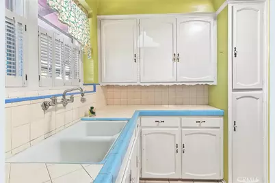 1438 W 94th Street, Los Angeles, CA 90047 - Photo 13