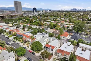 900 S Curson, Los Angeles, CA 90036 - Photo 3