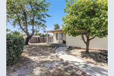 5015 La Madera, El Monte, CA 91732 - Photo 3