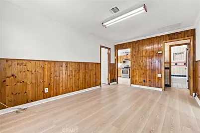 22613 Grace Avenue, Carson, CA 90745 - Photo 11