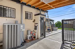 14335 S Cahita, Compton, CA 90220 - Photo 31