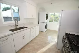 2706 Robinson St, Redondo Beach, CA 90278 - Photo 11