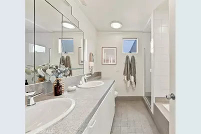 17 16th Street, Hermosa Beach, CA 90254 - Photo 33