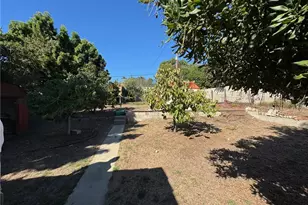349 S Meadows Ave, Manhattan Beach, CA 90266 - Photo 3