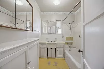 1135 S Fir Avenue, Inglewood, CA 90301 - Photo 13