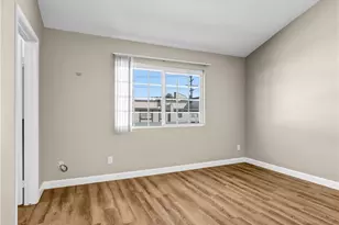 426 W 12th St, San Pedro, CA 90731 - Photo 23