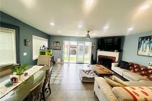 15917 S Hoover St, Gardena, CA 90247 - Photo 9