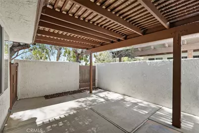 22544 Jeffrey Mark Court #1, Chatsworth, CA 91311 - Photo 7