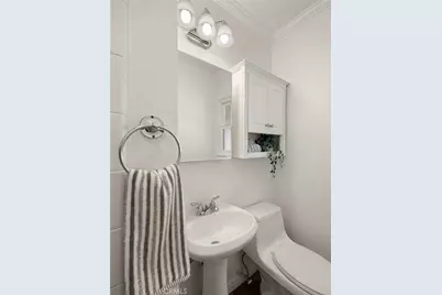1731 Iris Avenue, Torrance, CA 90503 - Photo 19