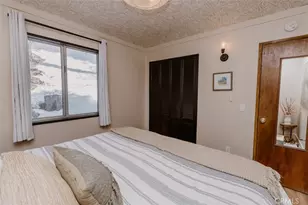 42975 Falls, Big Bear Lake, CA 92315 - Photo 11