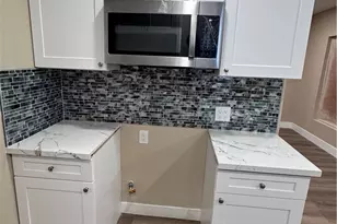 1150 W 64th St, Los Angeles, CA 90044 - Photo 17