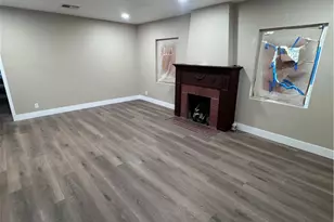 1150 W 64th St, Los Angeles, CA 90044 - Photo 11