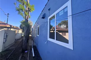 1150 W 64th St, Los Angeles, CA 90044 - Photo 7