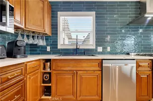 211 N Western Ave, San Pedro, CA 90732 - Photo 21