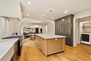 2932 Edgehill, Los Angeles, CA 90018 - Photo 17