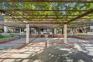 2563 Plaza Del Amo, Torrance, CA 90503 - Photo 31