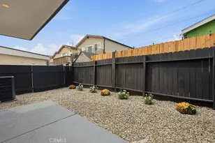 15013 Kingsdale Ave, Lawndale, CA 90260 - Photo 9