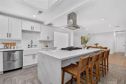 16912 Marlin Place, Lake Balboa, CA 91406 - Photo 23