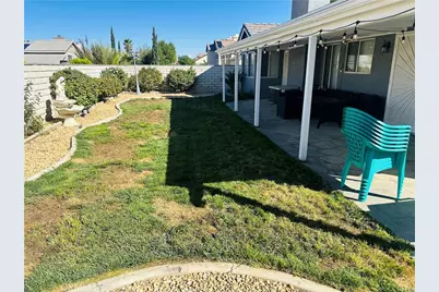 13994 Rogers, Victorville, CA 92392 - Photo 17