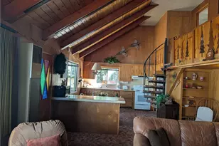 30762 Knoll View, Running Springs, CA 92382 - Photo 15