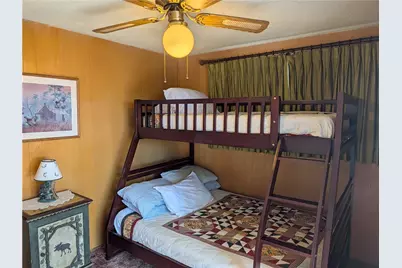 30762 Knoll View, Running Springs, CA 92382 - Photo 23