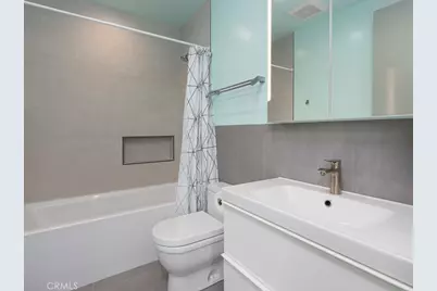 650 W Maple Avenue, El Segundo, CA 90245 - Photo 41