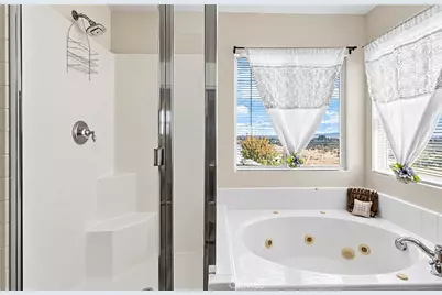 11994 Nyack Rd, Victorville, CA 92392 - Photo 39