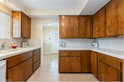 2010 W 178th Street, Torrance, CA 90504 - Photo 15